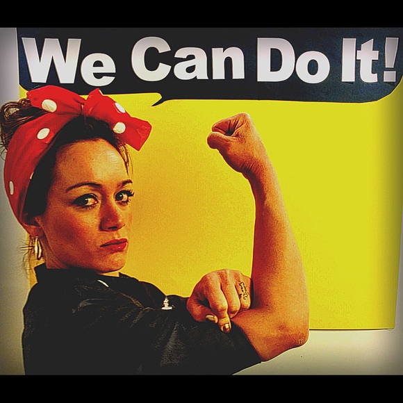 Meet your Posher, Lauren - Picture 1 of 1